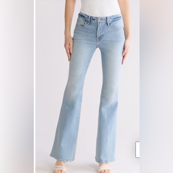 Good American | Good Legs Flare Denim Jeans Light Wash Plus Size 18 - Picture 2 of 12
